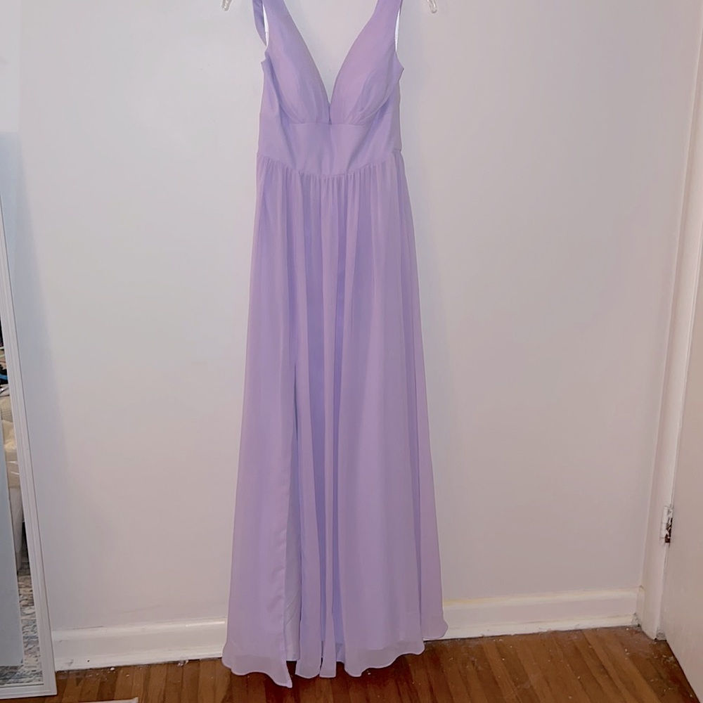 Lavender Gown Sz 6 // bridesmaids dress // lilac // never worn, tags attached